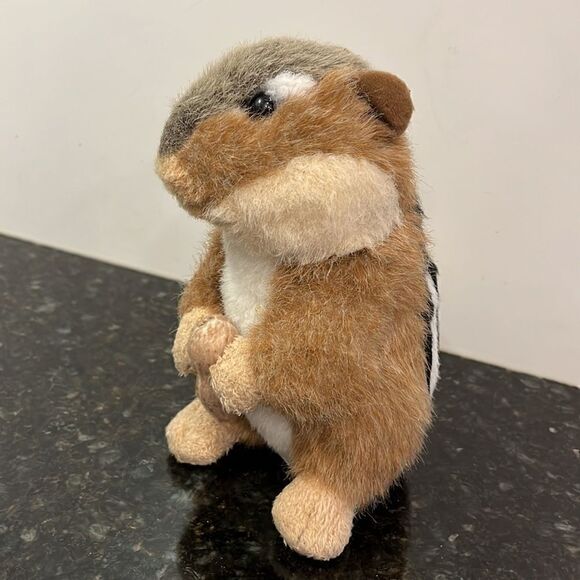 Stuffed Animal House Chipmunk Stuffed Animal Plush Toy 6.5" with peanut - Picture 2 of 10